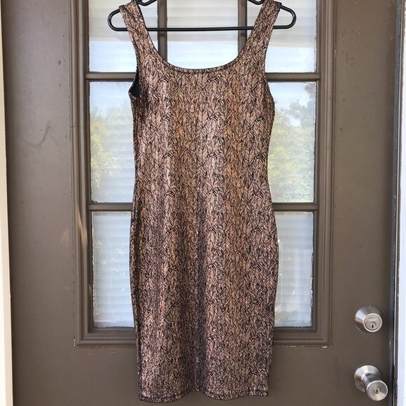 Haute Monde Black and Copper Metallic Bodycon Dress Size Medium - Picture 2 of 4